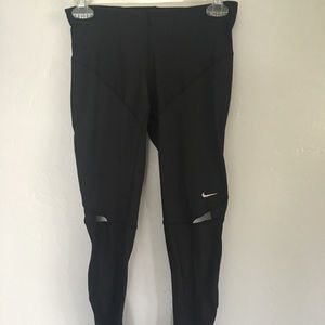 Nike Women’s Cold Weather Training Tights Size S
